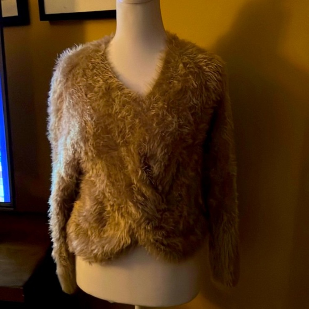 Very J sweater, knot front